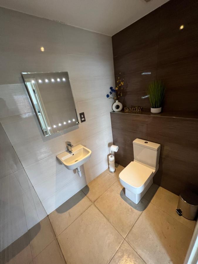3Bed Flat 3Wc And Great Location Near Excel City Airport O2 And Canning Town Station Villa Londres Exterior foto