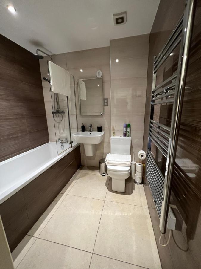 3Bed Flat 3Wc And Great Location Near Excel City Airport O2 And Canning Town Station Villa Londres Exterior foto