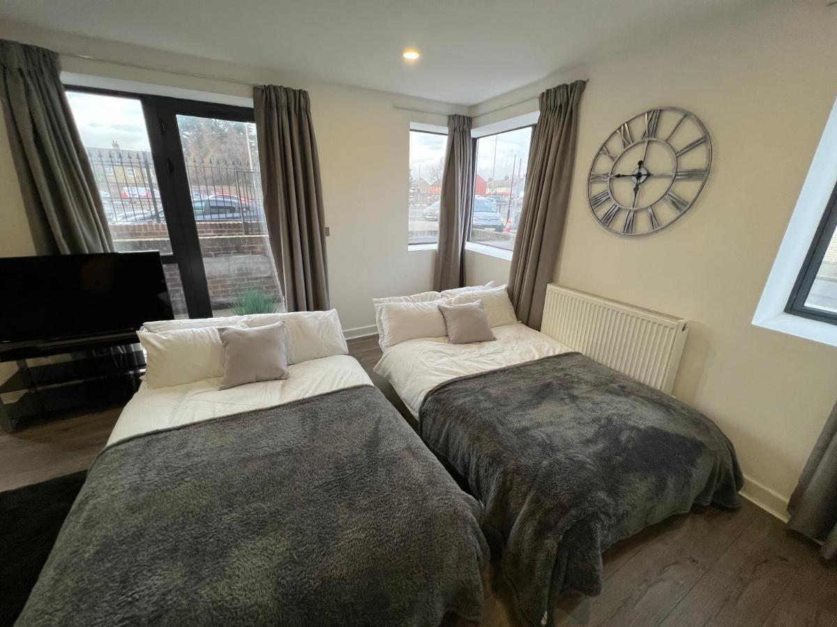 3Bed Flat 3Wc And Great Location Near Excel City Airport O2 And Canning Town Station Villa Londres Exterior foto